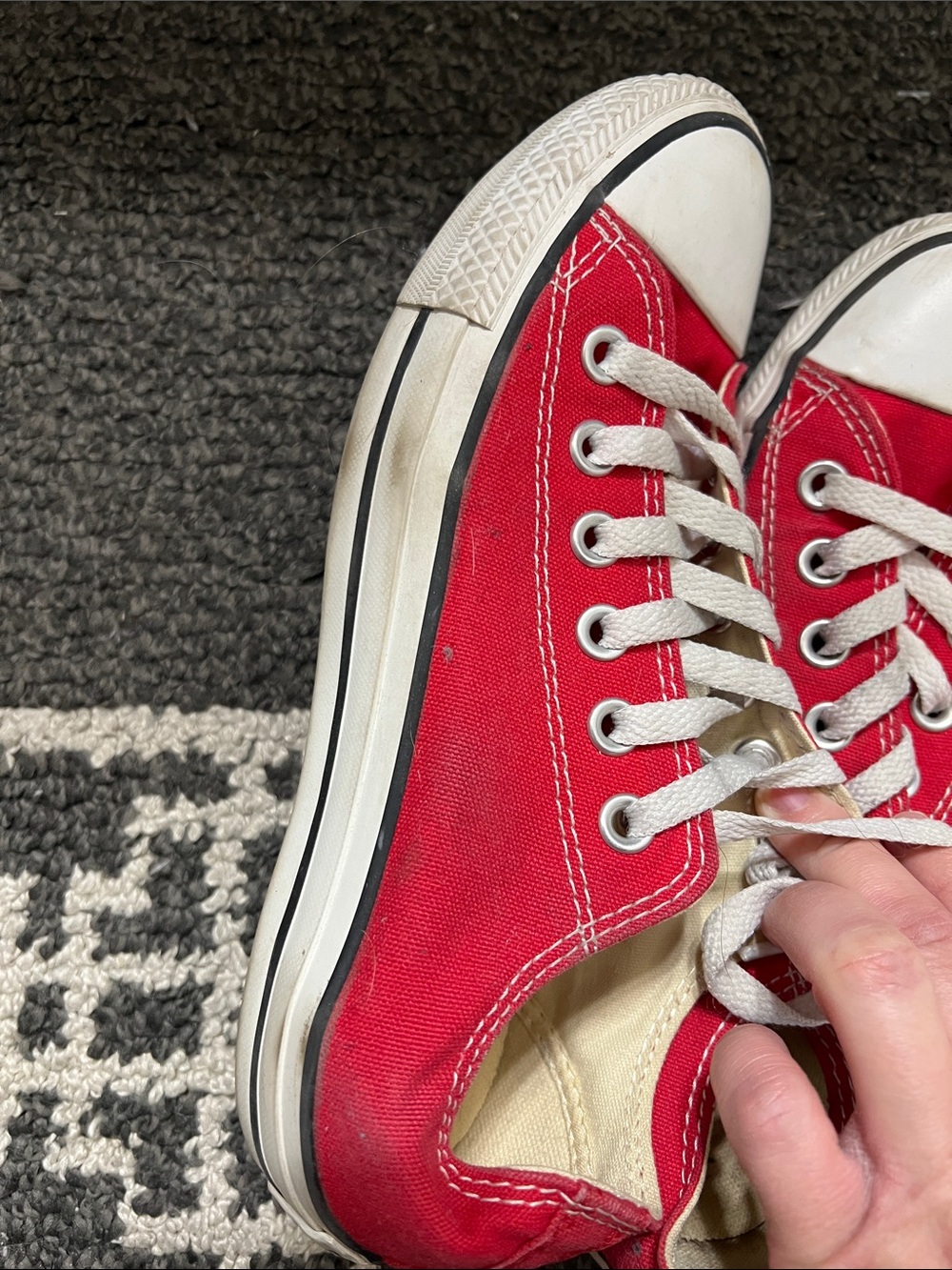 Red Converse - Picture 4 of 4